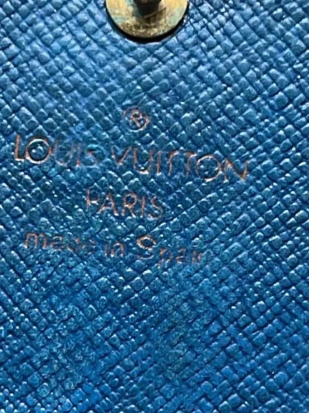 Louis Vuitton Epi Porte Tresor International Wallet With Chain Toledo in GUC - Picture 11 of 15